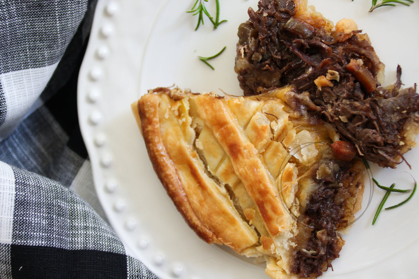 Beef Short Rib & Cheese Pie Set 6 of 6